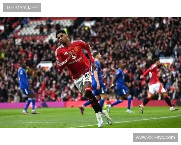 拉什福德边路灵动配合，助球队打破僵局